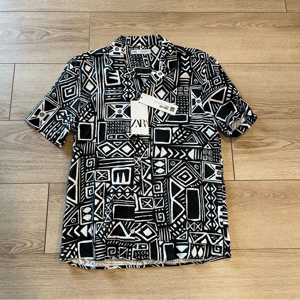 NWT Zara Men’s Linen Black White Aztec Button Down Short Sleeve Shirt Size S